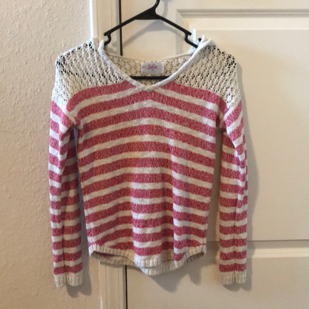 Sweater with hoodie